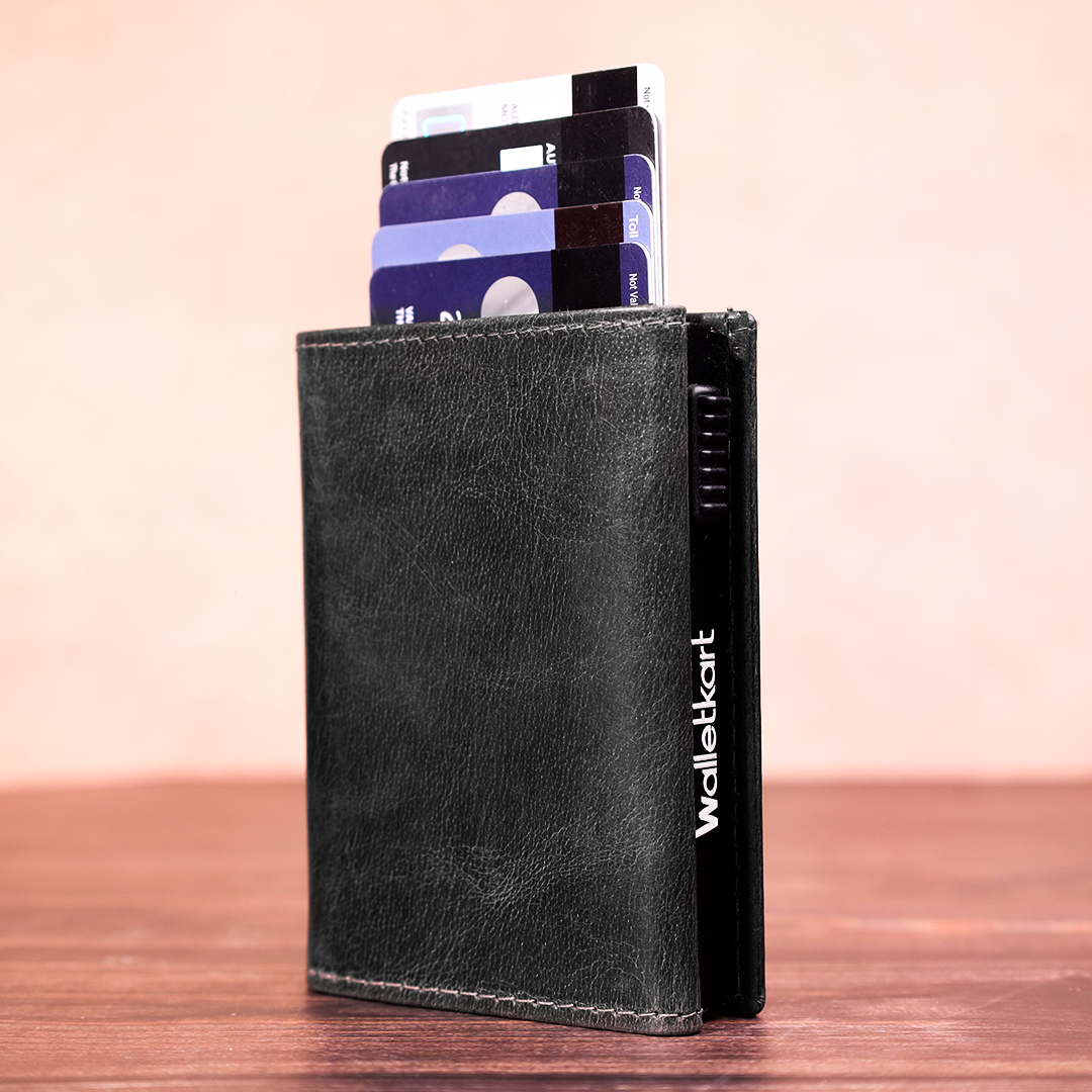 Elegant Genuine Leather Men's Metal Card Holder – Perfect for Professionals (STYLE ID #26)